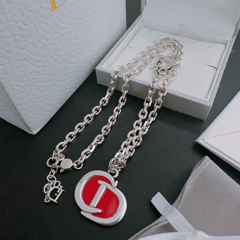 chr1st1an D10r necklaces